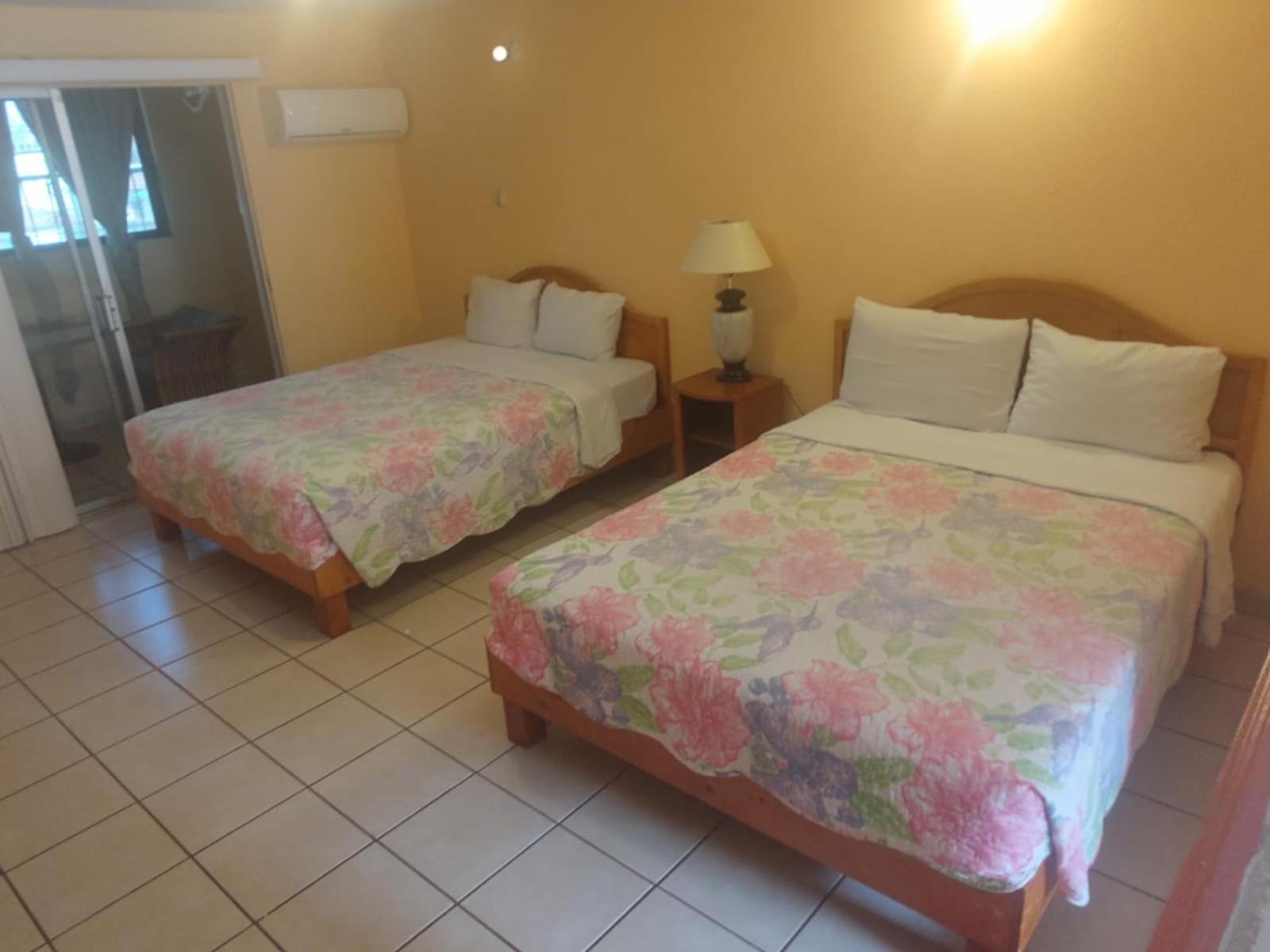 Hotel Sevilla Tijuana Bagian luar foto